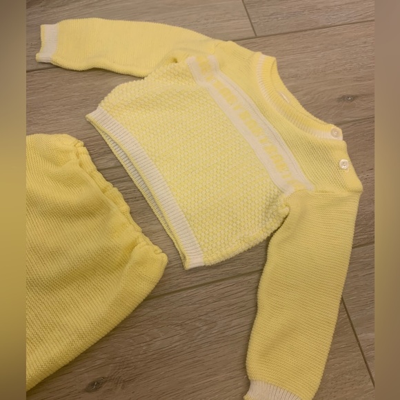 Vintage Yellow Sweater/Knit Footed Pants | Size 9-12 Mth | Unisex Baby Girl/Boy - Picture 5 of 9